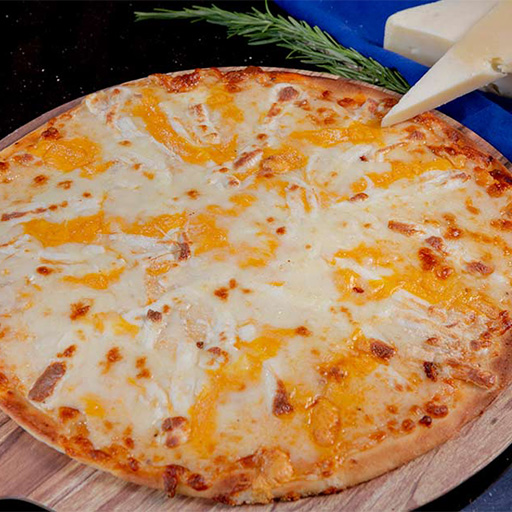 Üç Peynirli Pizza